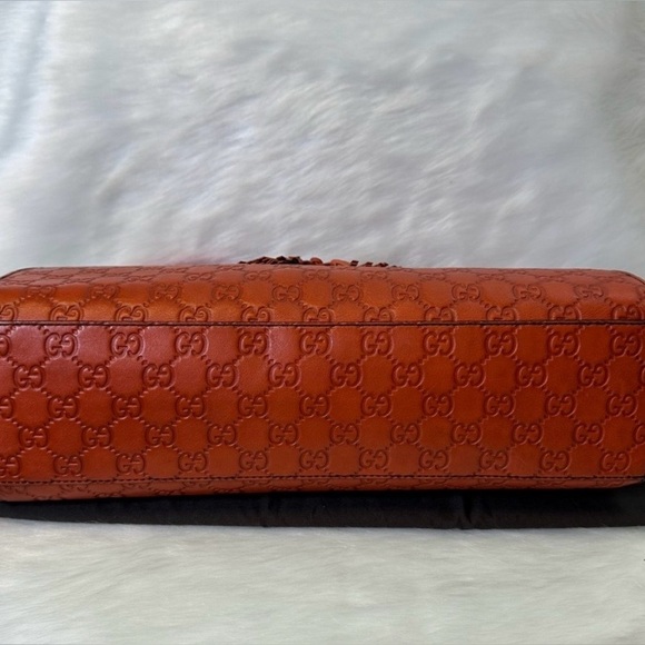 Gucci Tangerine Embossed Leather Shoulder Bag - Picture 8 of 17